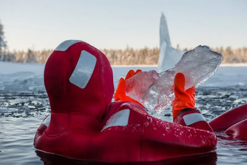 Icefloating Lapland